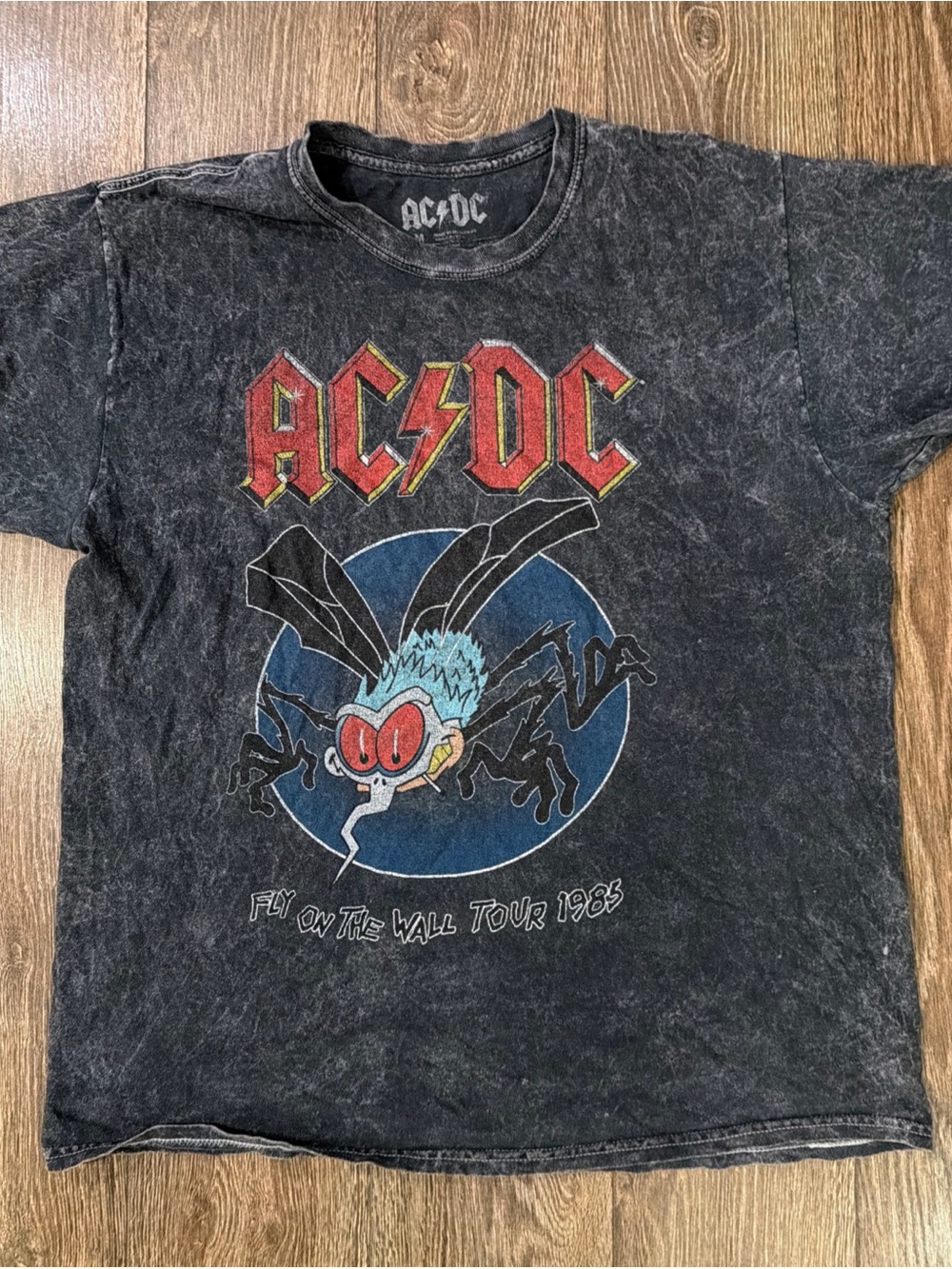 AC/DC Fly on the Wall Tour 1985 Short-Sleeve Graphic Tee - Black